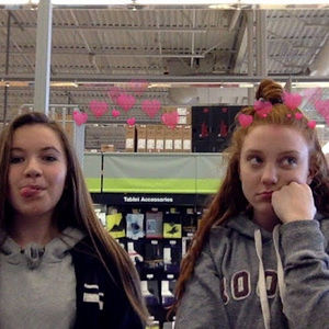 Meet your Posher, Mackenzie